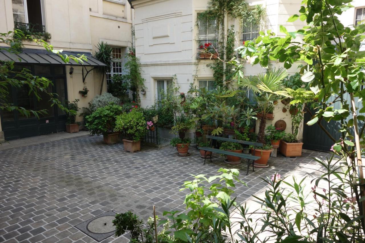 Paris-Sur-Seine-Chez-Carolineアパートメント エクステリア 写真