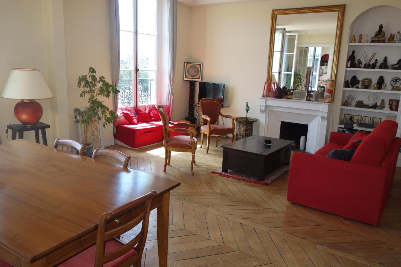 Paris-Sur-Seine-Chez-Carolineアパートメント エクステリア 写真