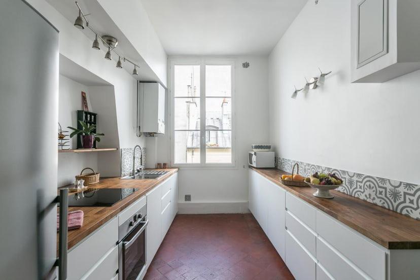 Paris-Sur-Seine-Chez-Carolineアパートメント エクステリア 写真